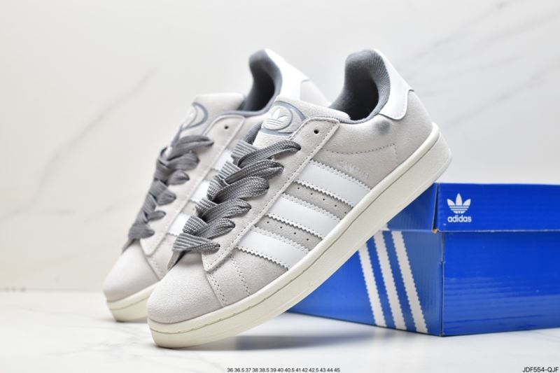 Adidas Sneakers